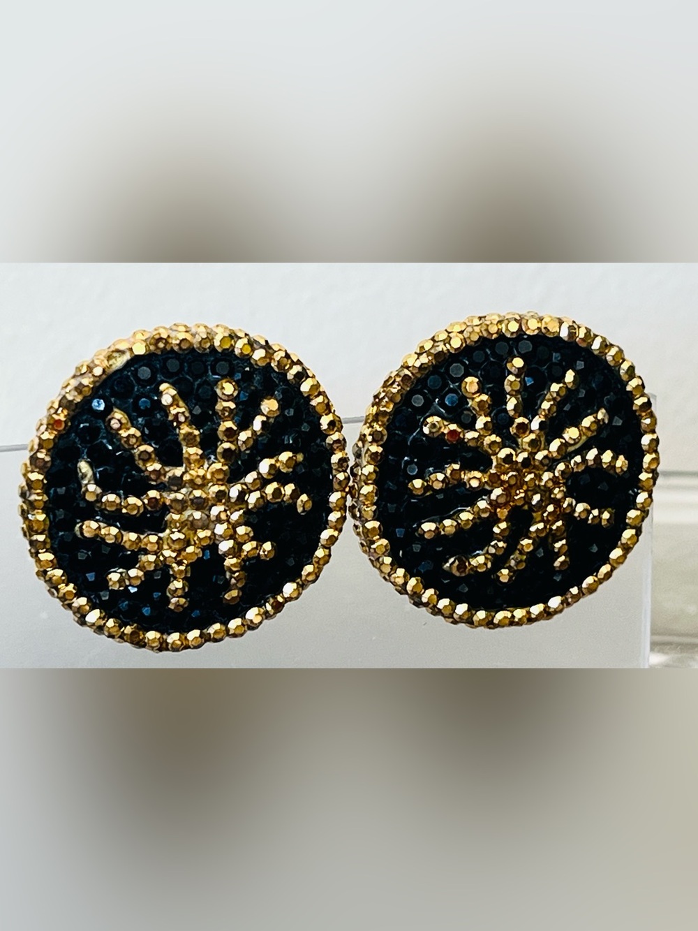 Richard Kerr 1980s statement medallion multi dimensional clip earrings